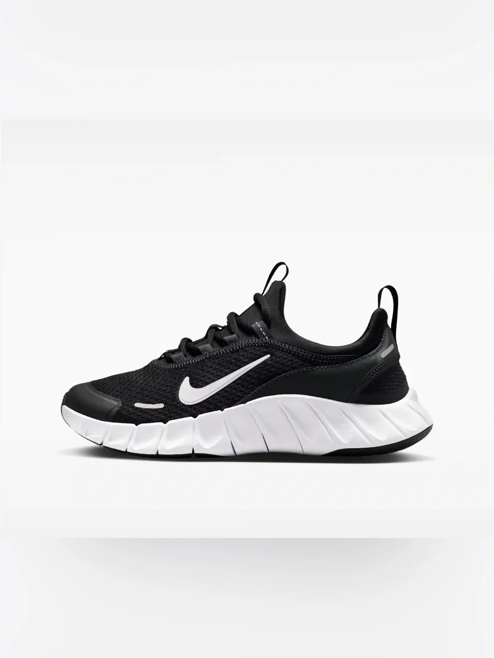 Nike Big Kids Nike Free Ride Black/White  Running Shoes 4.5 Youth NWT & Box